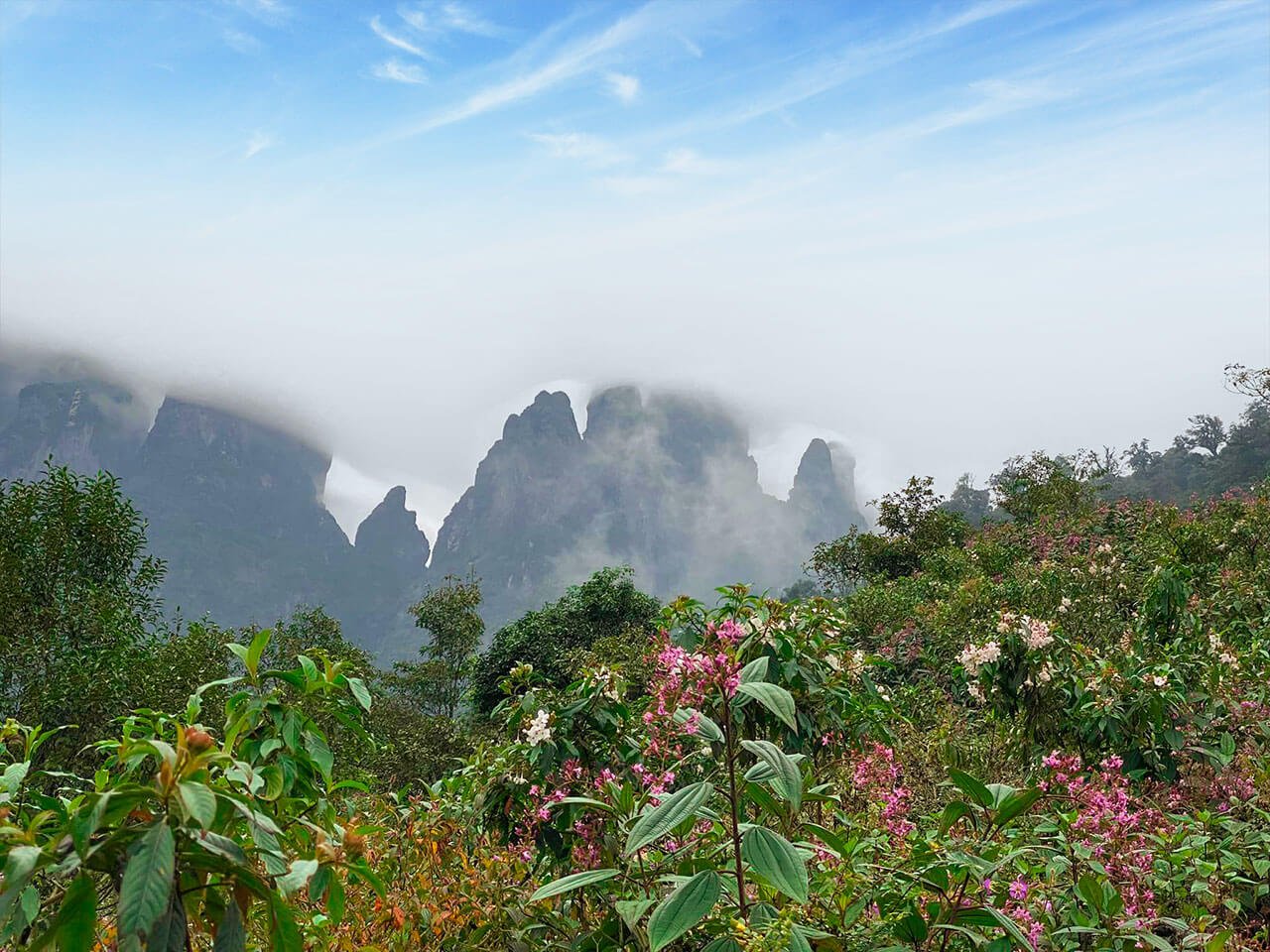 Ngu Chi Son Mount Trekking Tour 3 Days